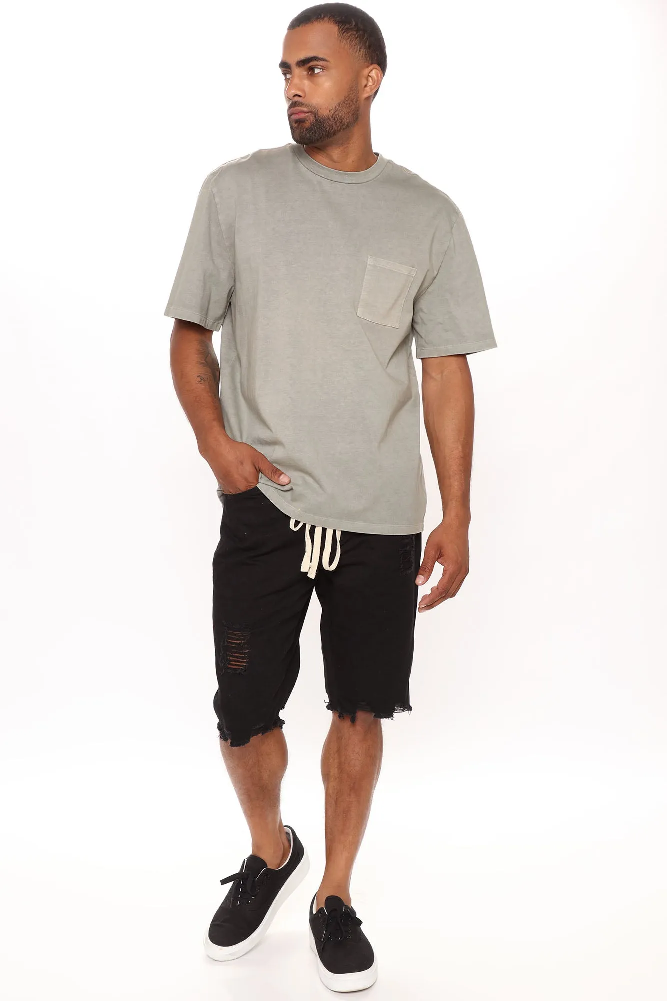 All Tied Up Distressed Short - Black