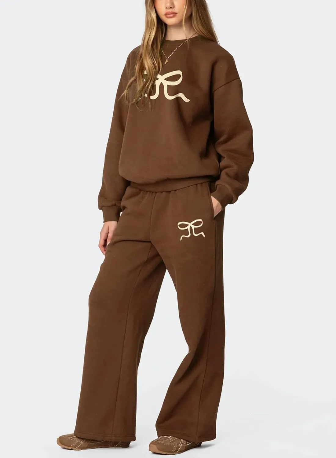 Amiblvowa 2 Piece Lounge Sets for Women Bow Sweatsuits Teens Girl Bow Print Oversize Sweatshirt Hoodie Matching Pants Outfit