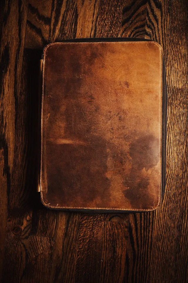 Buffalo Leather MacBook Portfolio