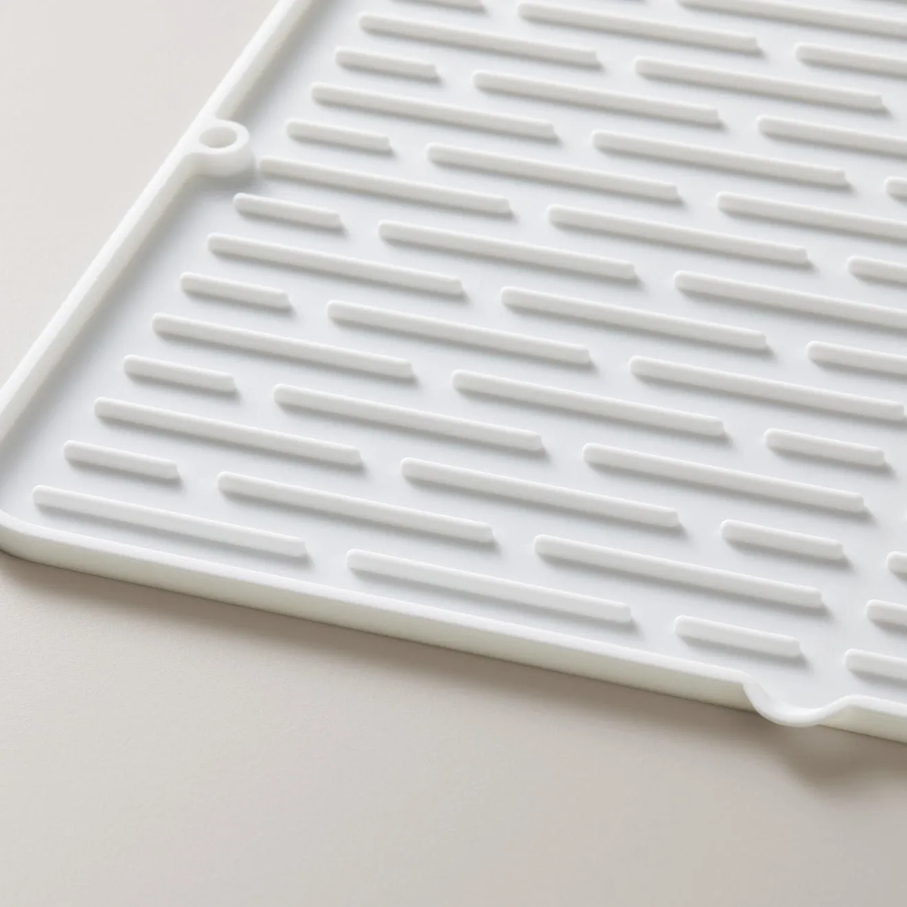 Folding Silicone Drying Mat Large - White