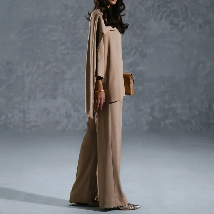 Graceful Shawl Neck Coord Set for Women J7067