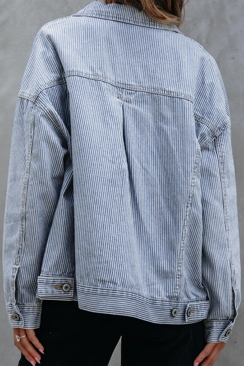KevaMolly Womens Denim Jacket Long Sleeve Washed Oversize Pocketed Denim Jacket Pocket Casual Daily Coat