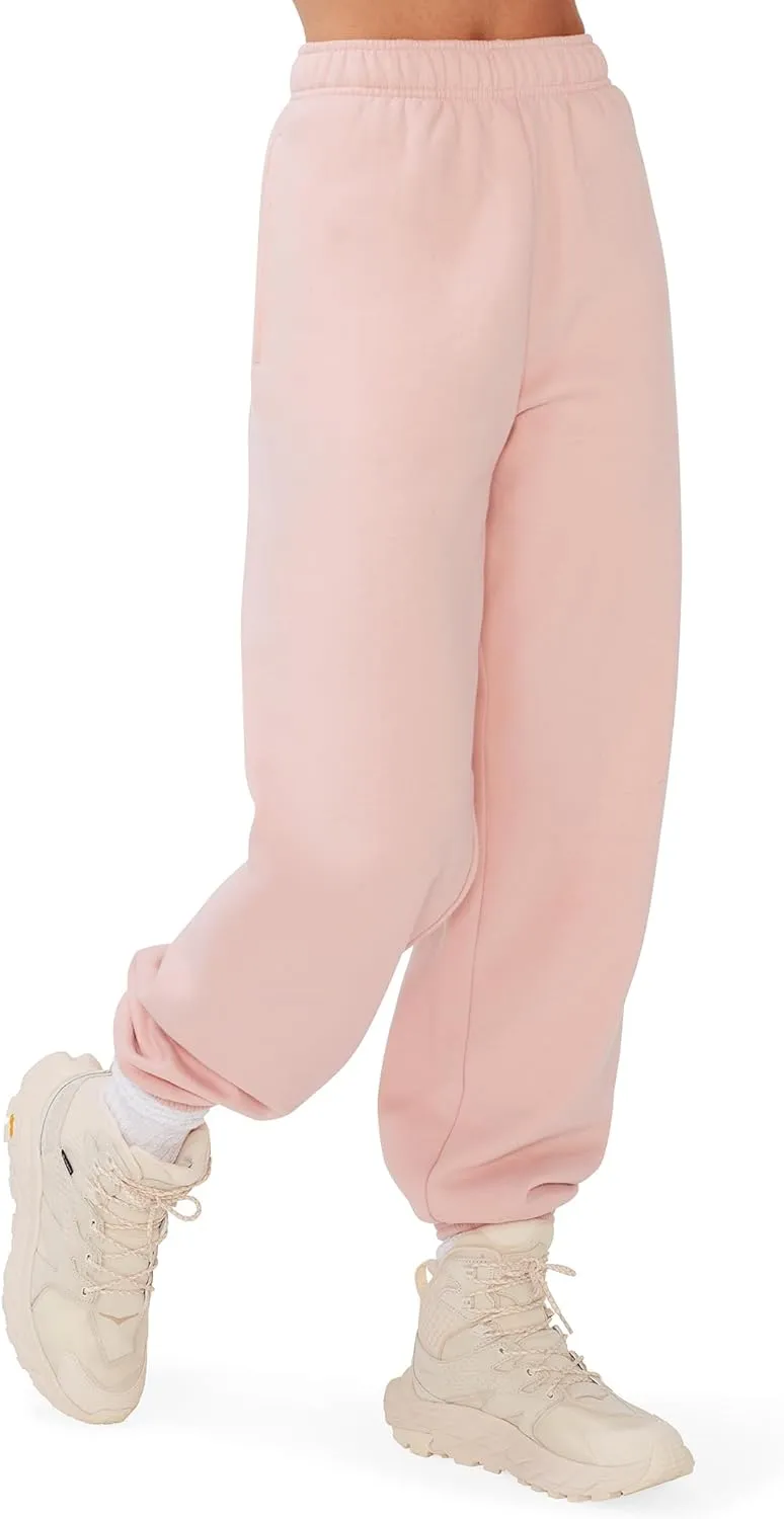 KUT & SO Womens Sweatsuits  Oversized Track Suit 2-Piece Set Includes Zip Hoodie and High-Rise Sweatpants