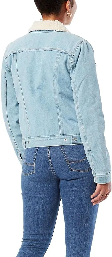 Levi Strauss Signature Gold Women's Original Trucker Jacket (Standard and Plus)