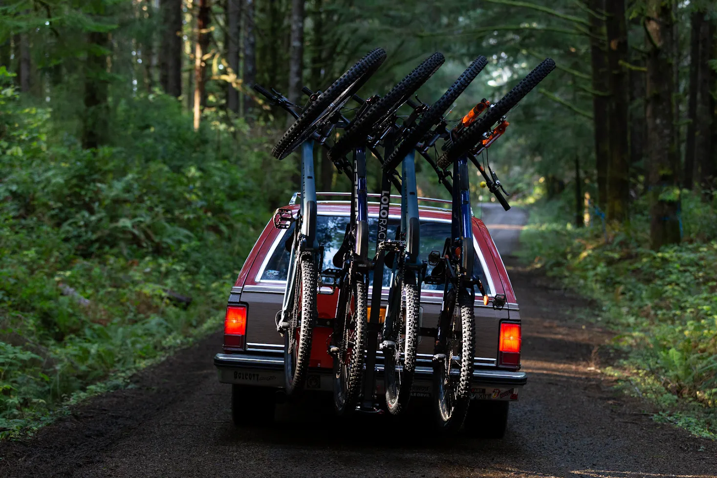 Lolo Racks 4 bike rack for 2" inch hitch (includes locking hitch bolt)
