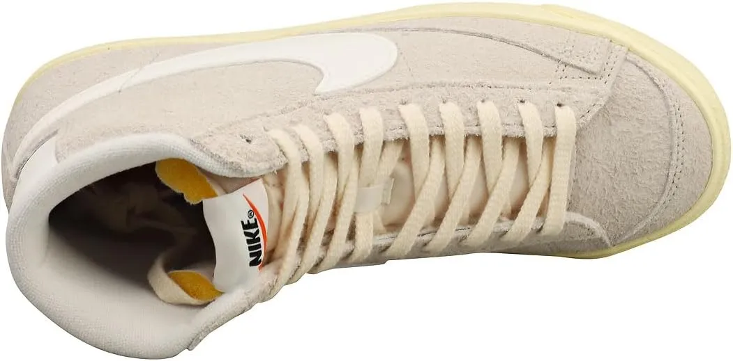Nike Women's Modern