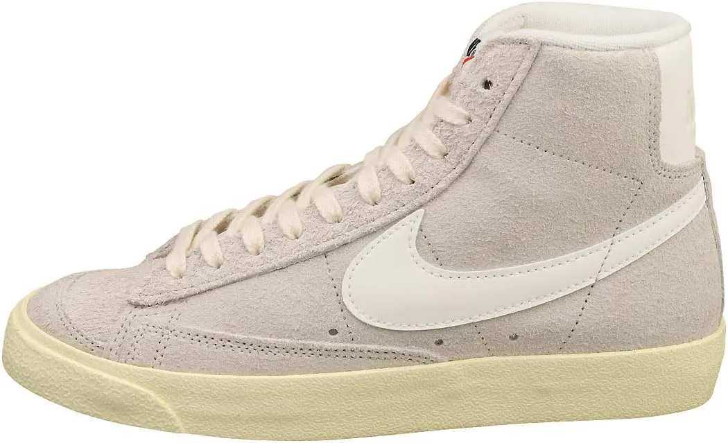 Nike Women's Modern