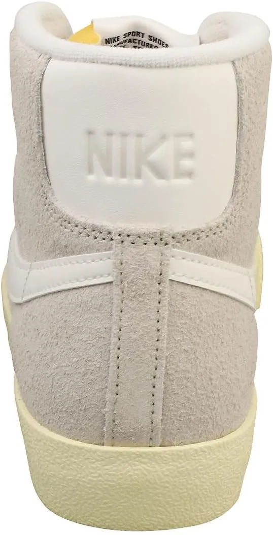 Nike Women's Modern