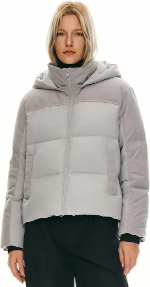 Orolay Women's Cropped Puffer Jacket Winter Hooded Zip Quilted Down Coat Warm Corduroy Fashion Outerwear with Pockets