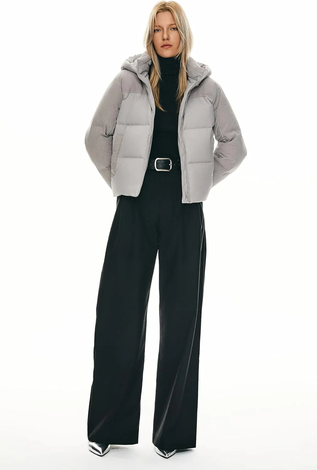 Orolay Women's Cropped Puffer Jacket Winter Hooded Zip Quilted Down Coat Warm Corduroy Fashion Outerwear with Pockets