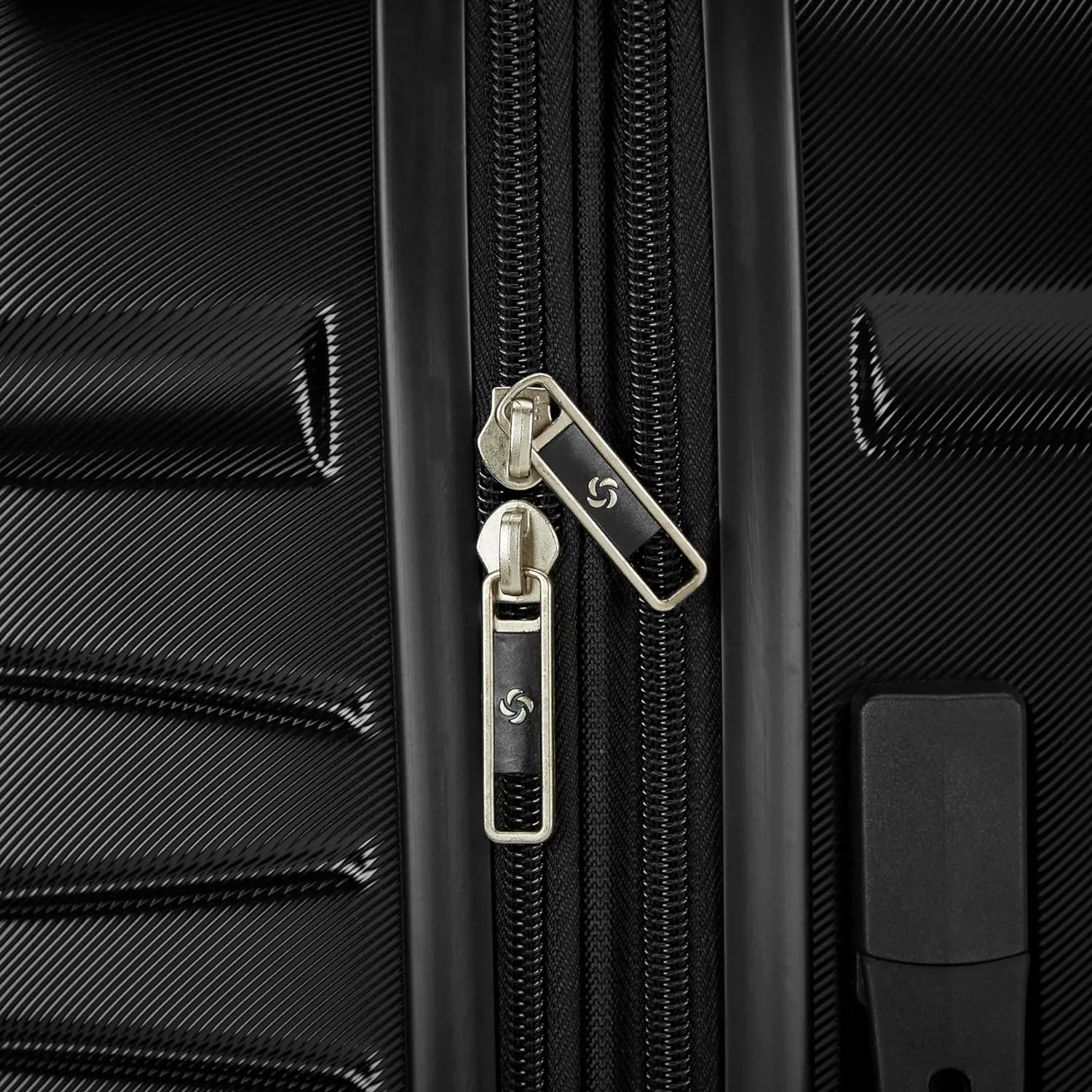 Samsonite Evolve SE Hardside Expandable Luggage with Spinners | Cordovan | 2PC SET (Carry-on/Medium)