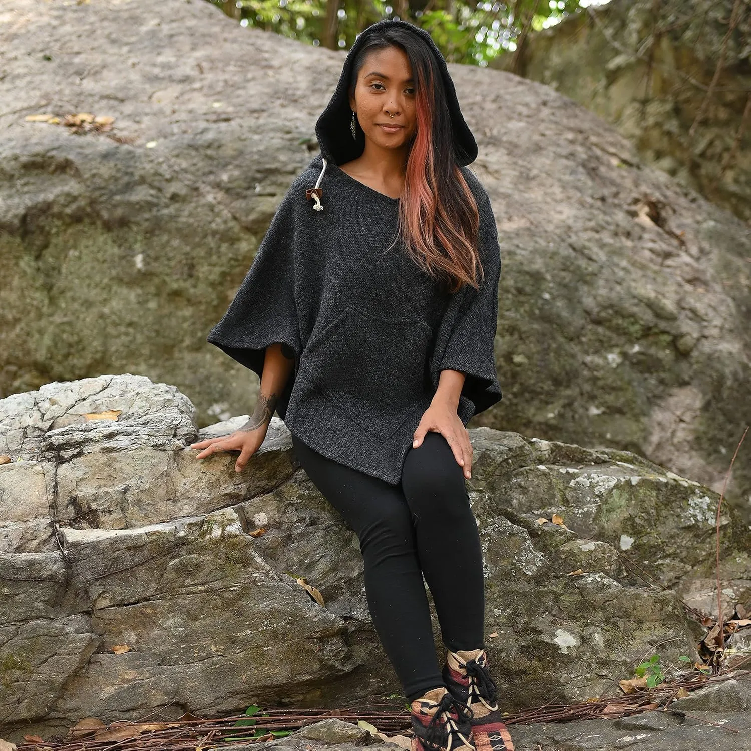 virblatt - Poncho Men & Women | Wool & Fleece | Unisex Hooded Winter Poncho