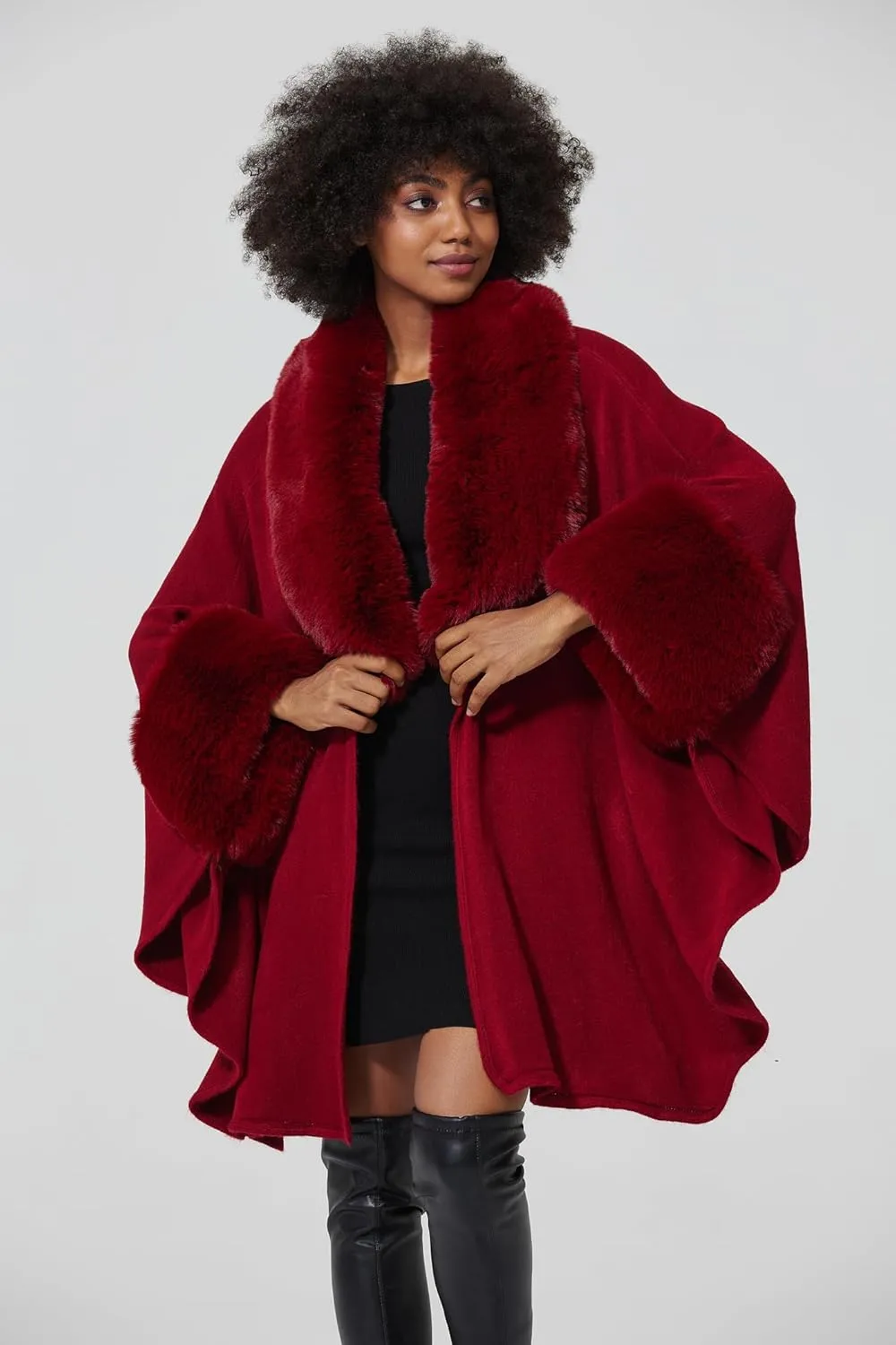 Women Cape Poncho with Fur Trim Winter Faux Fur Shawl Wrap Coat Sleeveless Cardigan Cloak