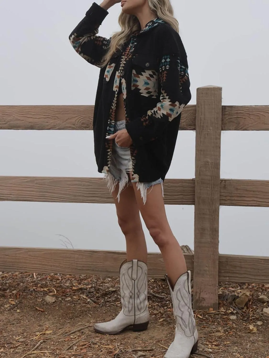 Women's Casual Fleece Jacket Tribal Aztec Shirt Jacket Long Sleeve Button Down Jacket Loose Shacket Outwear