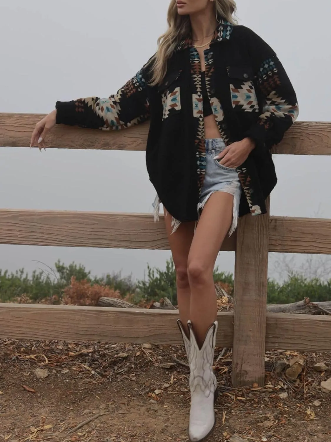 Women's Casual Fleece Jacket Tribal Aztec Shirt Jacket Long Sleeve Button Down Jacket Loose Shacket Outwear