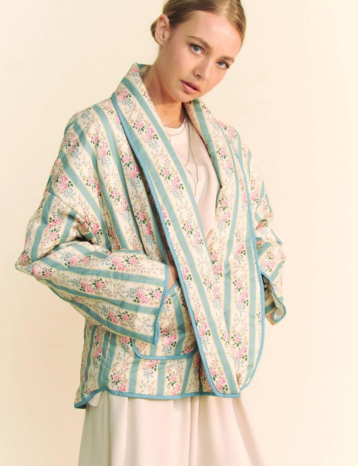 Womens Floral Quilted Jacket Lightweight Padded Outerwear Puffy Cardigan Coat with Pockets