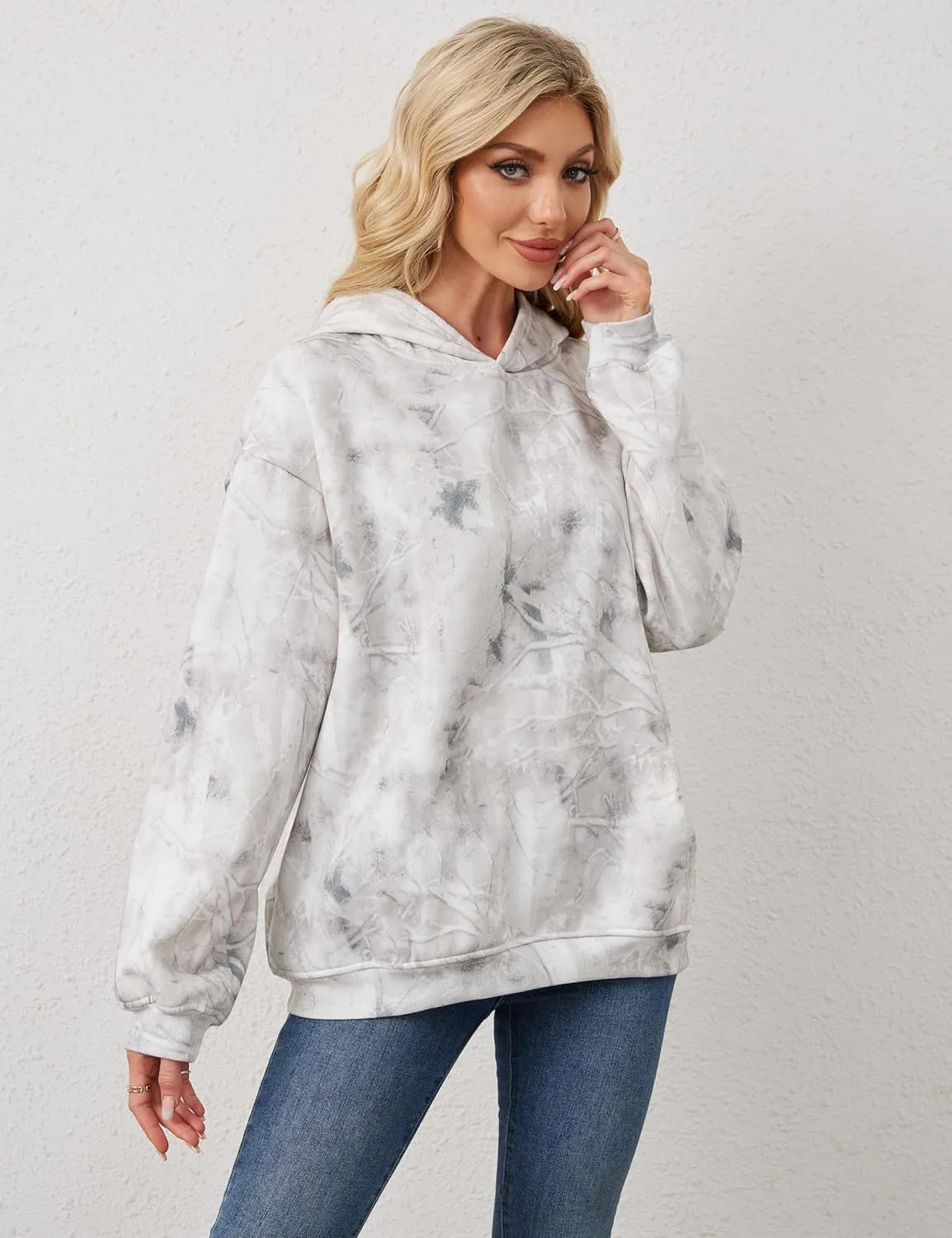Womens Oversized Camo Hoodie Sweatshirt Maple Leaf Print Fleece Pullover Sweatshirts Long Sleeve Fall Hoodies