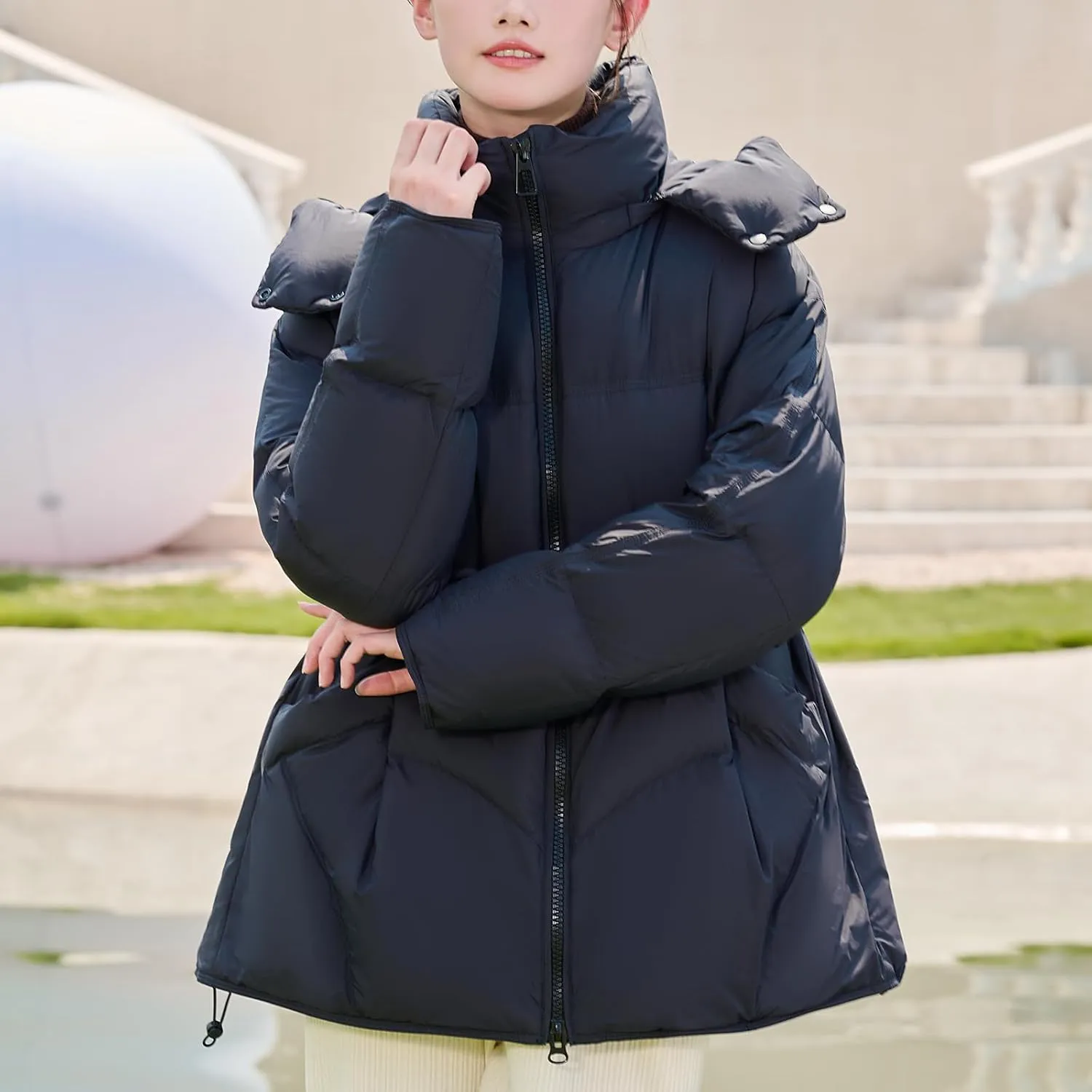 Women's Winter Coats Lightweight Jacket Hooded Warm Cropped Puffer Jacket Windproof Down Coat With Drawstring